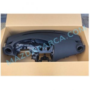 MAZDA 3 TORPİDO GÖĞÜS