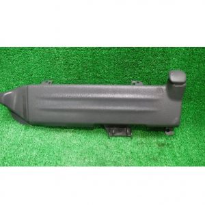 mazda e2200 ön cam su bidonu