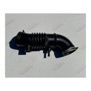 mazda 323 hava filtre hortumu