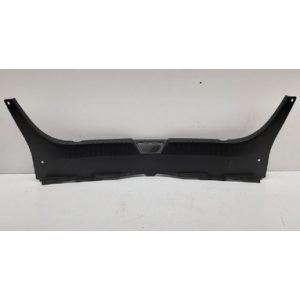 MAZDA 3 1.5 SKYACTİV ARKA PANEL İÇ BAKALİTİ